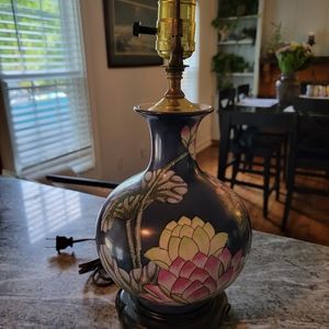 Chinoiserie Vintage Lamp Floral